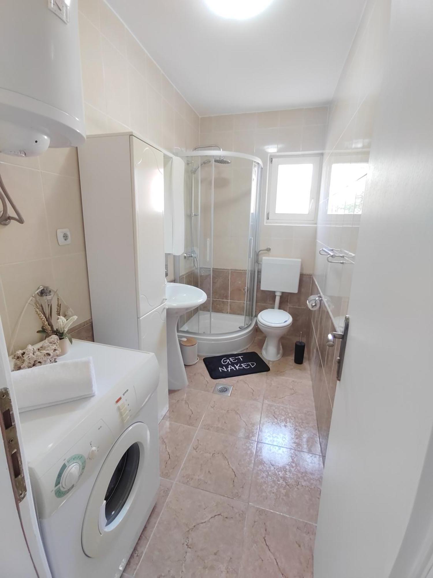 Apartman Karmen Apartment Srima Ngoại thất bức ảnh