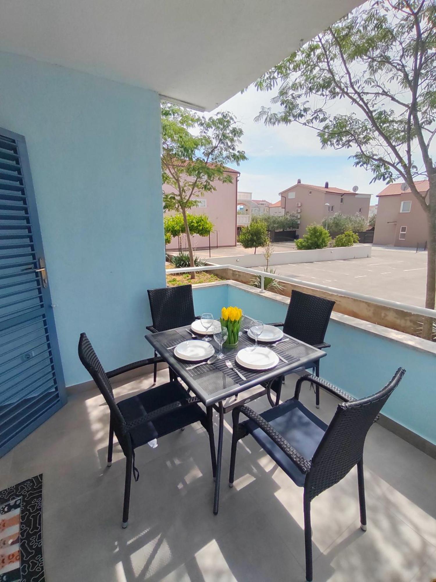 Apartman Karmen Apartment Srima Ngoại thất bức ảnh