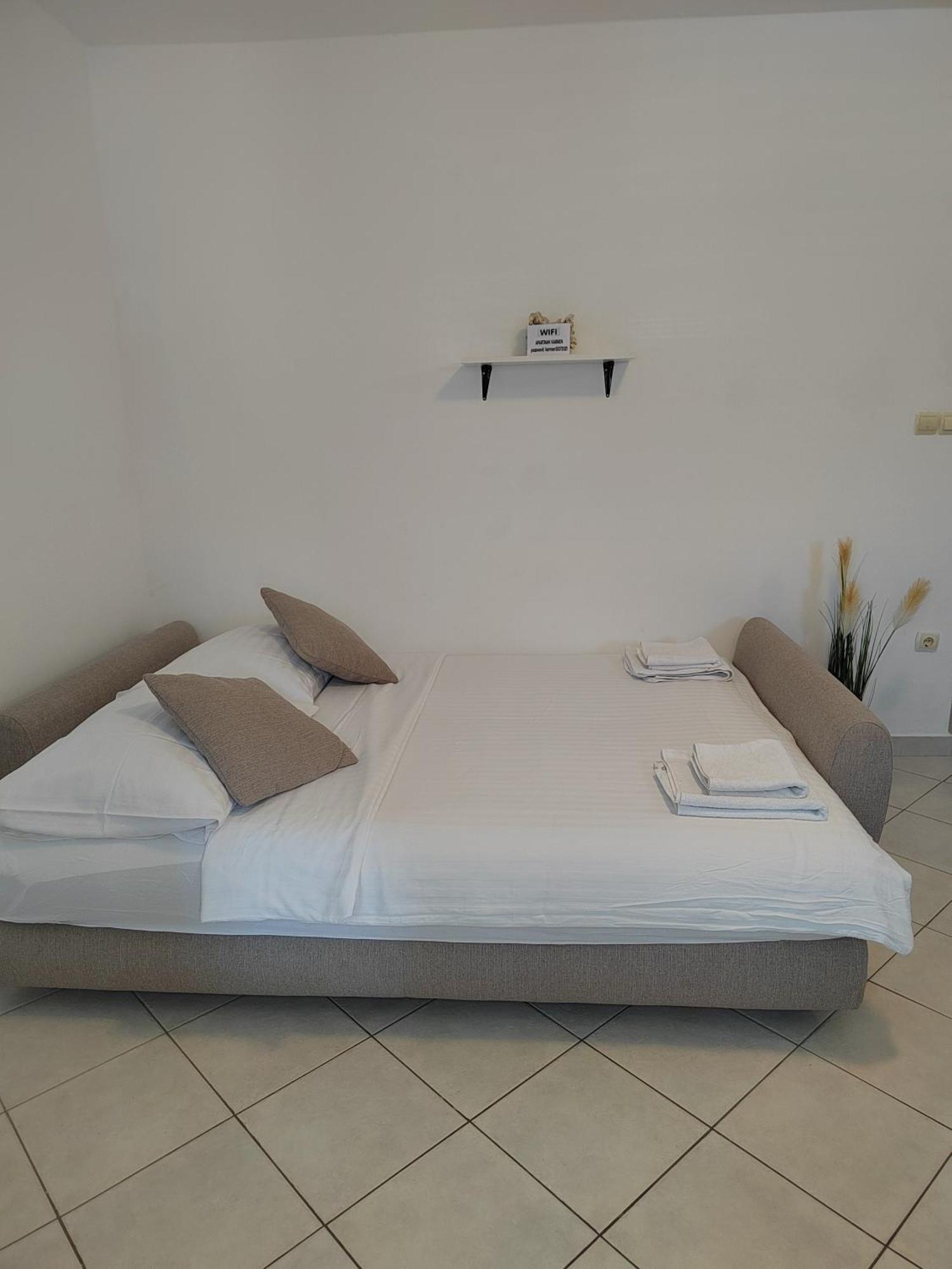 Apartman Karmen Apartment Srima Ngoại thất bức ảnh